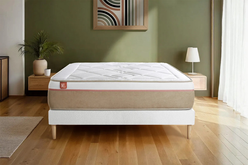 Pack lit complet 140x190 cm - Matelas + Sommier Blanc + 2 oreillers + Couette - Le Soyeux